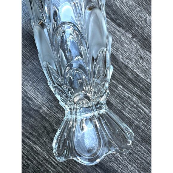 Toscana Bohemia Heavy Czech 10" Crystal Vase Layered Petal Frosted Accent Design - Picture 3 of 8